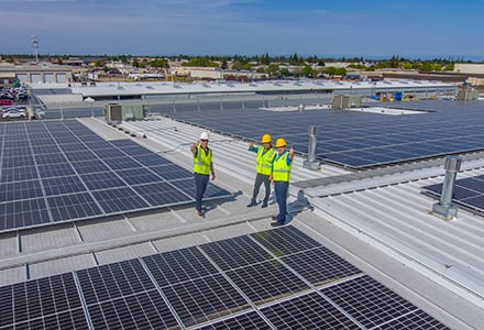 kingspan-modesto-ca-solar-roof-23-_440x300